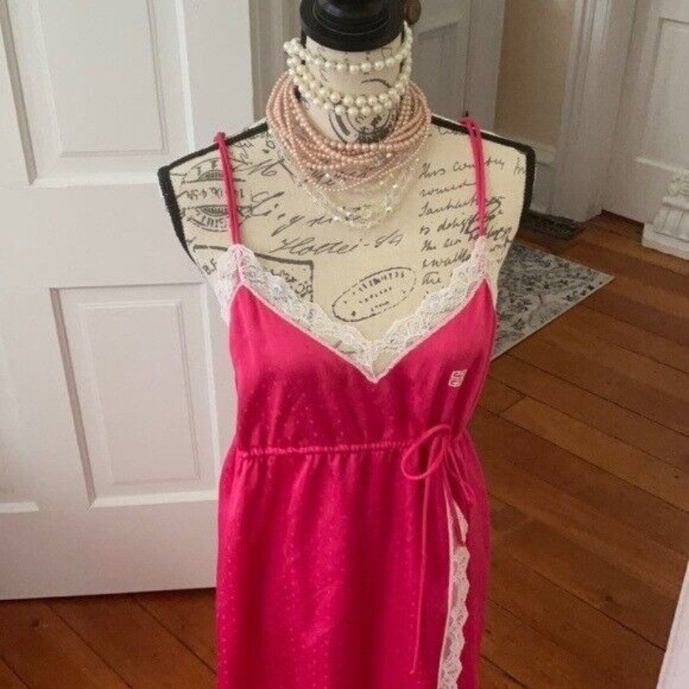 💝⭐️💝VTG Givenchy 2pc SET PARIS Pink Sultry Lace Nightgown * Robe💝⭐️💝 - Picture 16 of 16